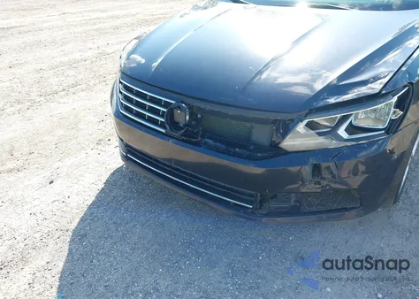 2017 Volkswagen Passat 1.8T S из США, поврежденный, VIN 1VWAT7A34HC072033